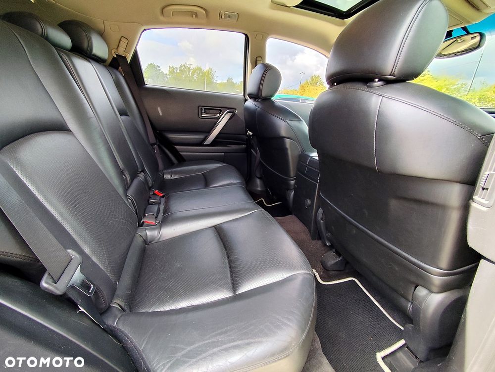 Infiniti FX FX35 - 10