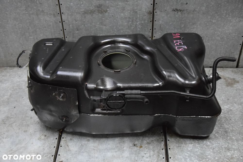 JEEP CHEROKEE KJ 3.7 V6 ZBIORNIK PALIWA BAK - 7