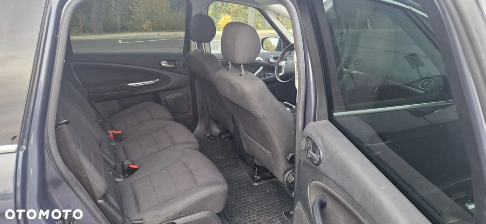 Ford S-Max - 6
