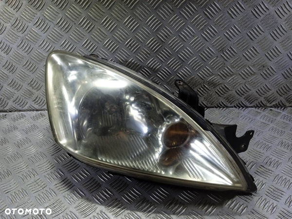 LAMPA PRAWA PRZEDNIA MITSUBISHI LANCER