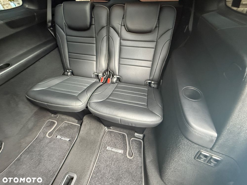 Mercedes-Benz GL - 32