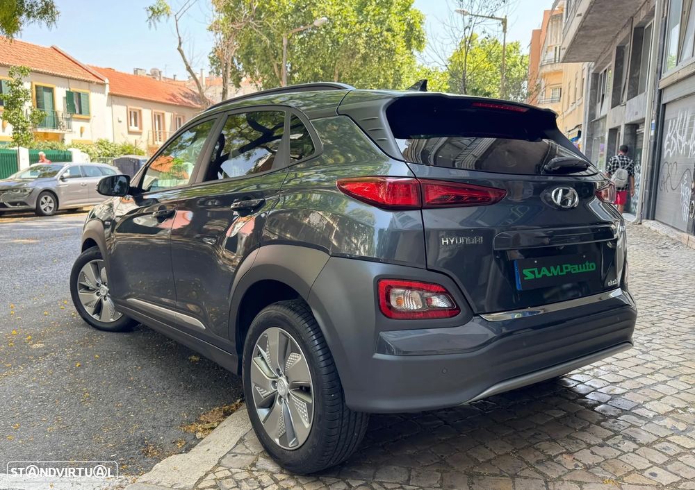 Hyundai Kauai EV 64 kWh Premium - 3