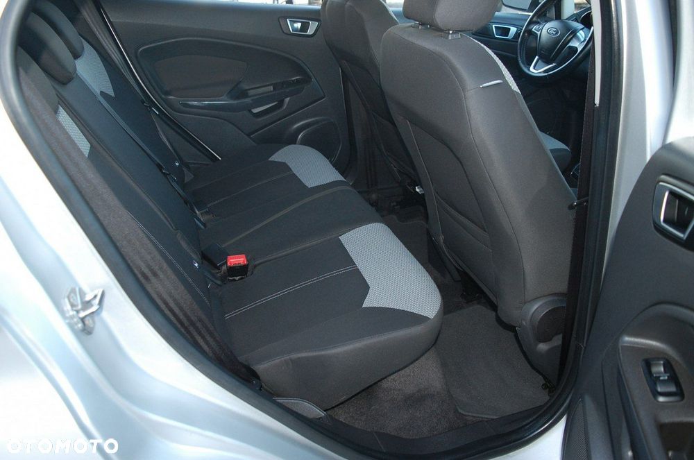 Ford EcoSport - 30