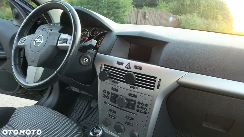 Opel Astra - 17