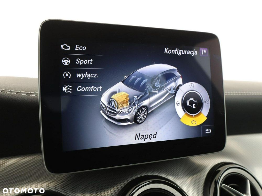 Mercedes-Benz Klasa A 180 (BlueEFFICIENCY) 7G-DCT AMG Sport - 26