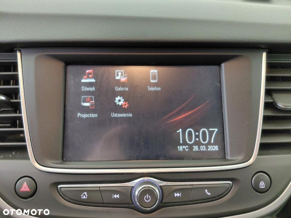 Opel Crossland X - 18