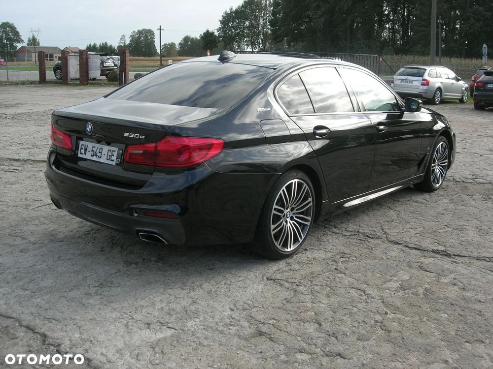 BMW Seria 5 530e iPerformance M Sport sport - 3
