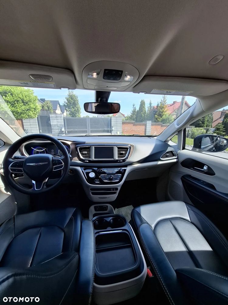 Chrysler Voyager - 8