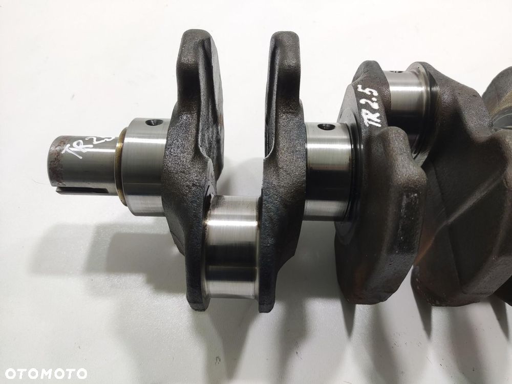 WAŁ KORBOWY RENAULT TRAFIC II LIFT 2.5 DCI 2006-2010 - 4