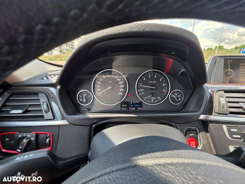BMW Seria 3 320i xDrive Aut. Modern Line - 18