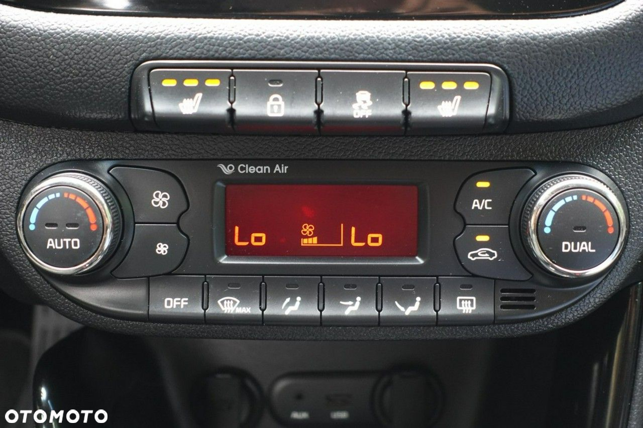 Kia Ceed - 20