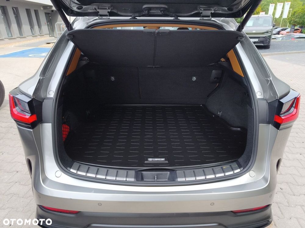 Lexus NX 350h Prestige 2WD - 14