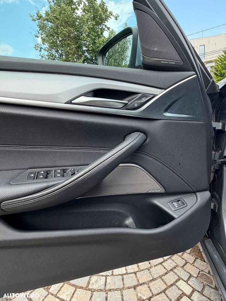 BMW Seria 5 520d xDrive Aut. - 14