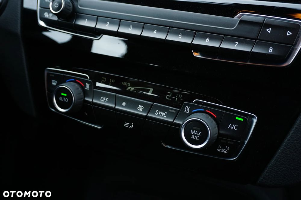 BMW X1 sDrive18d Advantage - 28