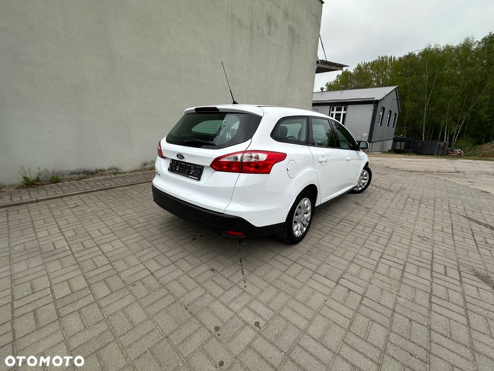 Ford Focus 1.6 TDCi DPF Trend - 5