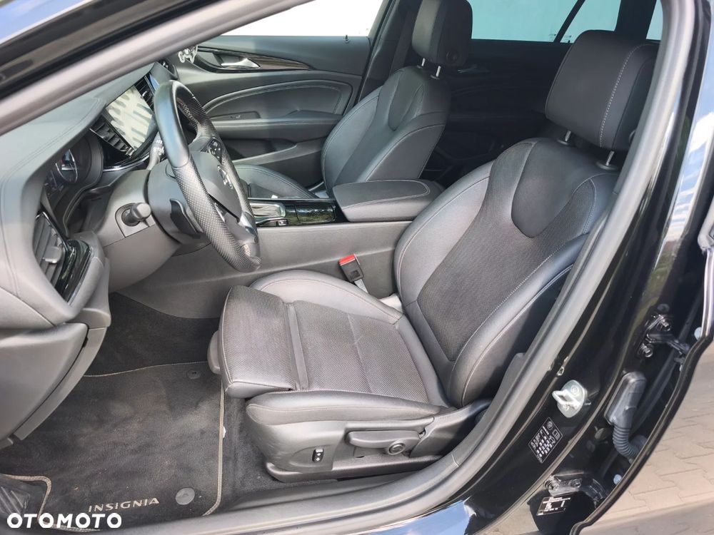 Opel Insignia 1.6 Direct InjectionT Dynamic - 11