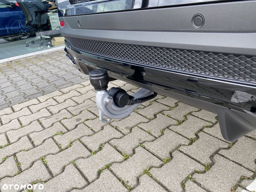 Mercedes-Benz GLB - 31