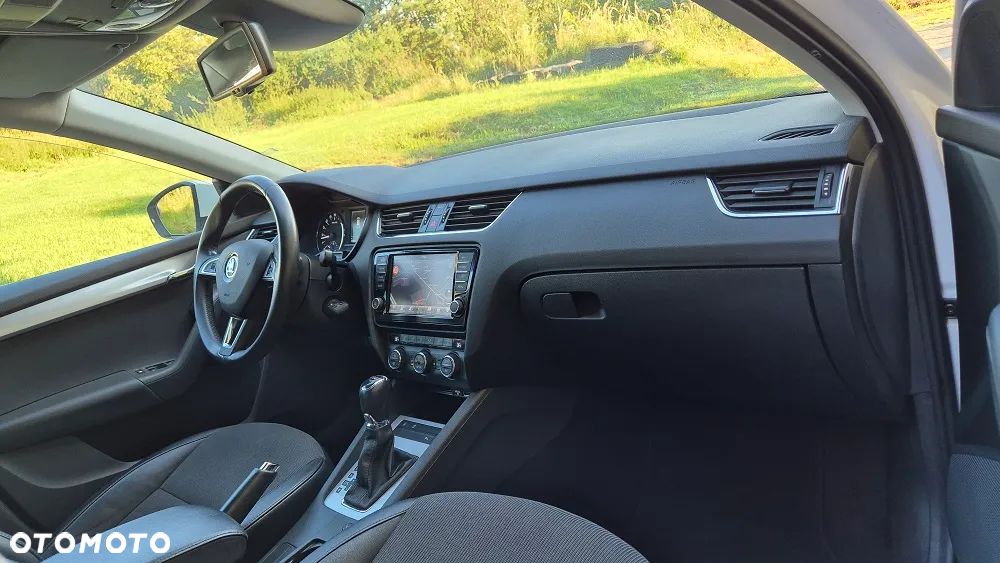 Skoda Octavia 2.0 TDI 4x4 Ambition DSG - 7