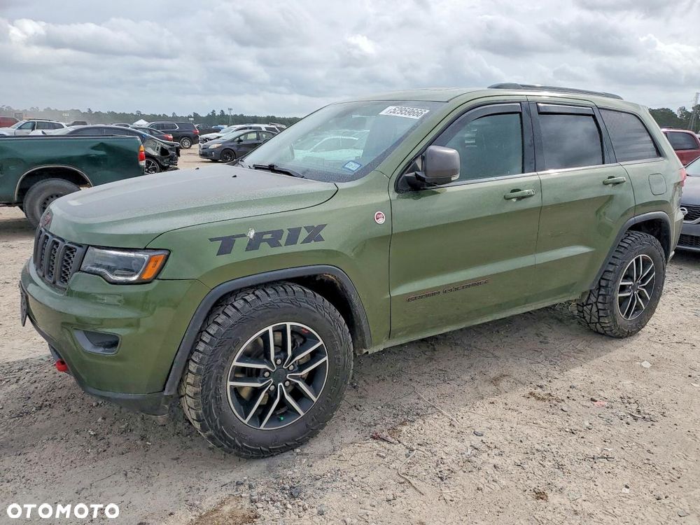 Jeep Grand Cherokee - 2