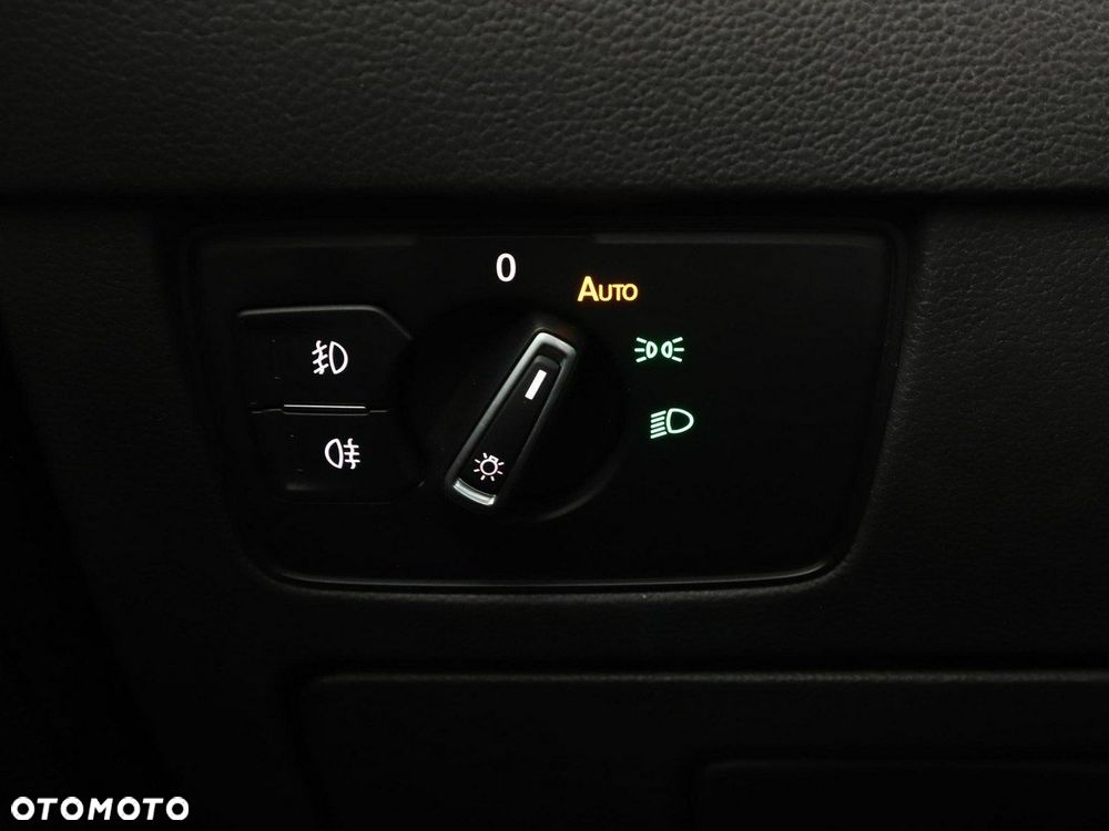 Volkswagen Passat 1.4 TSI (BlueMotion Technology) Comfortline - 31