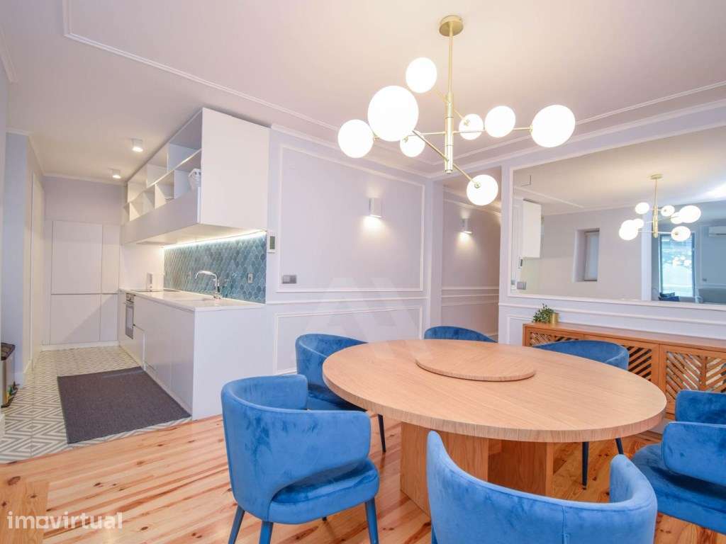 Apartamento T2 Mobilado e com Logradouro em Lisboa - Grande imagem: 3/17