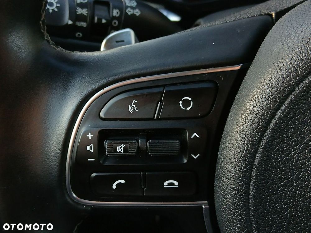 Kia Niro 1.6 GDI Plug-in Hybrid XL - 33