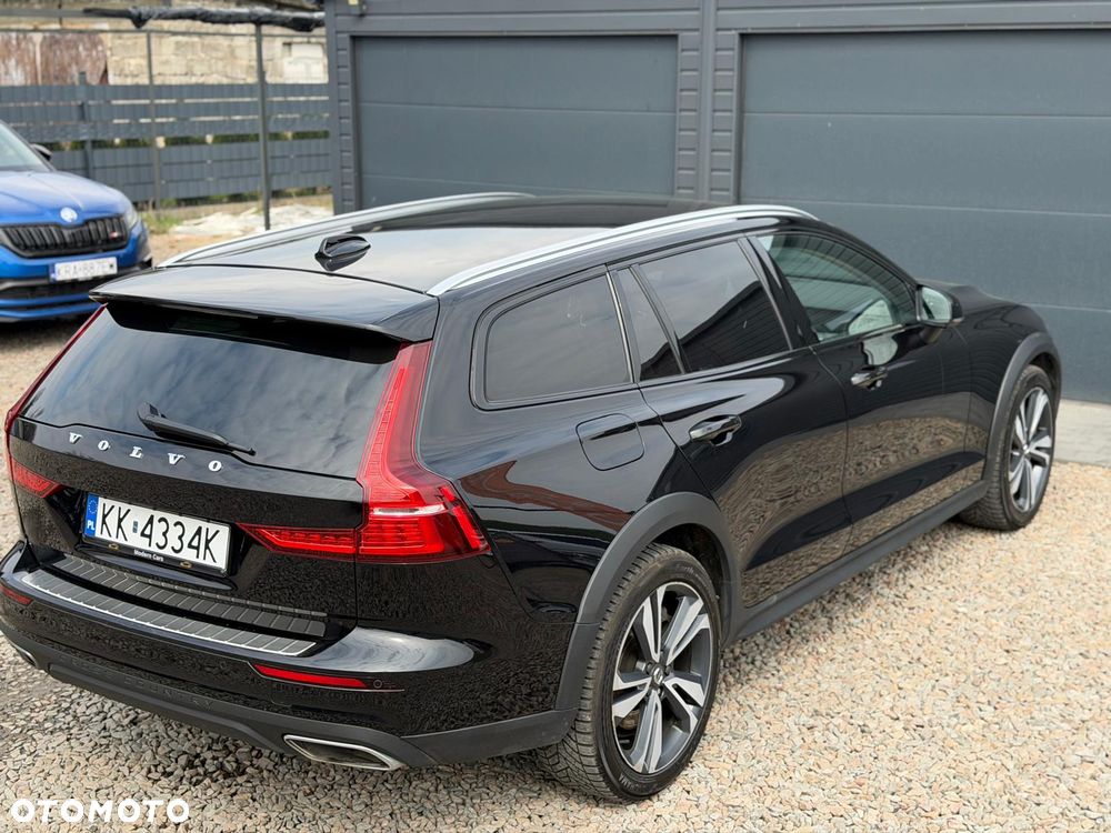 Volvo V60 Cross Country B4 D AWD Geartronic Pro - 13