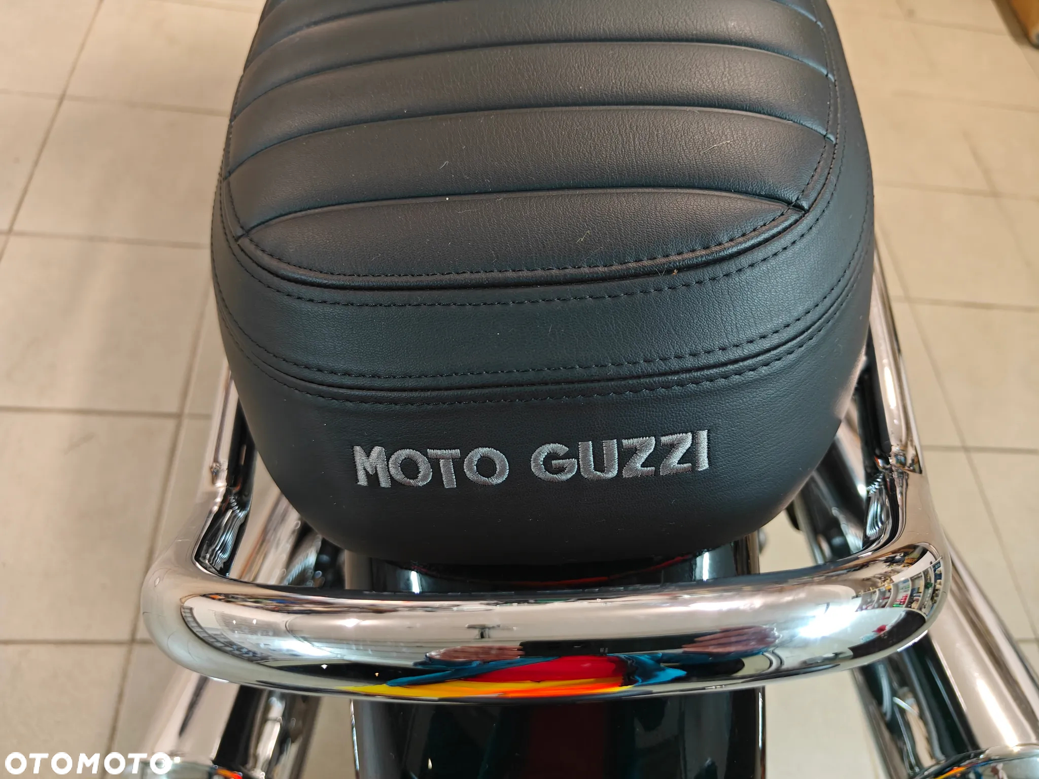Moto Guzzi V7 - 6
