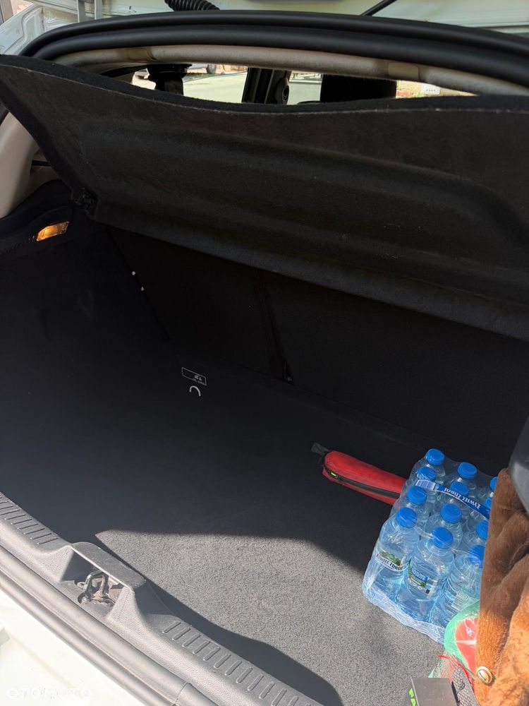 Renault Clio - 14