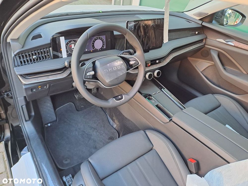 Skoda Superb 2.0 TDI SCR 4x4 L&K DSG - 5