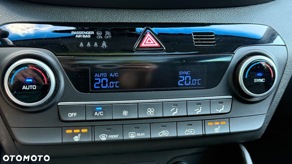 Hyundai Tucson blue 1.6 CRDi 2WD DCT Select - 28