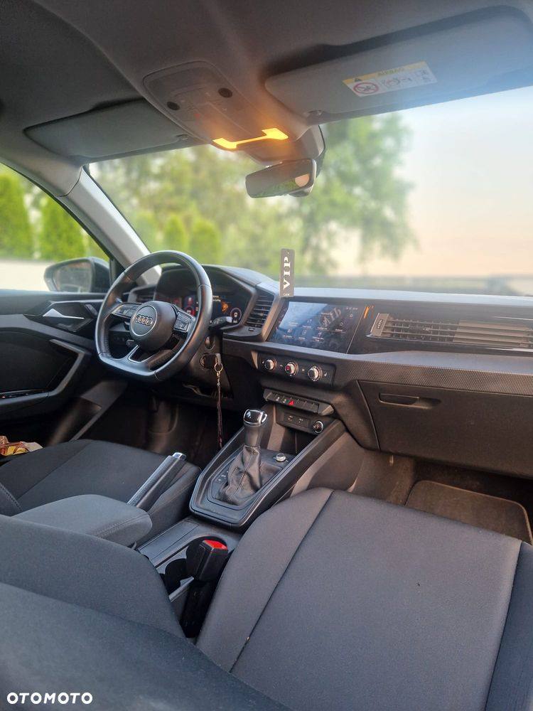 Audi A1 Sportback 35 TFSI S tronic S line - 7