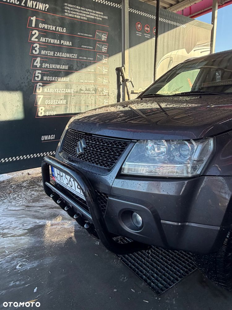 Suzuki Grand Vitara 2012 photo 3