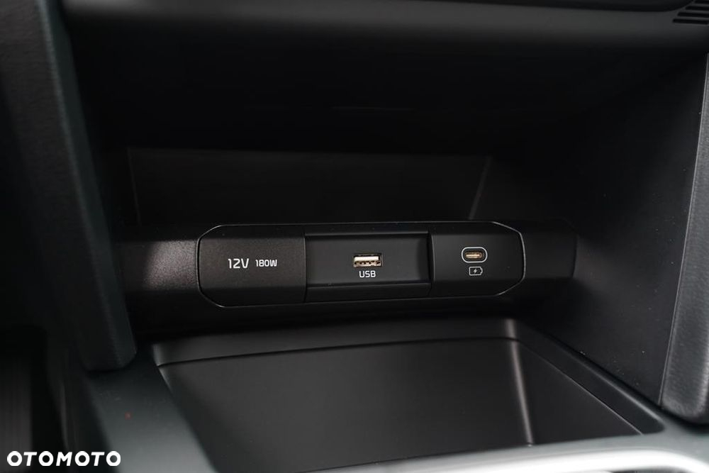 Kia XCeed 1.5 T-GDI M DCT - 14
