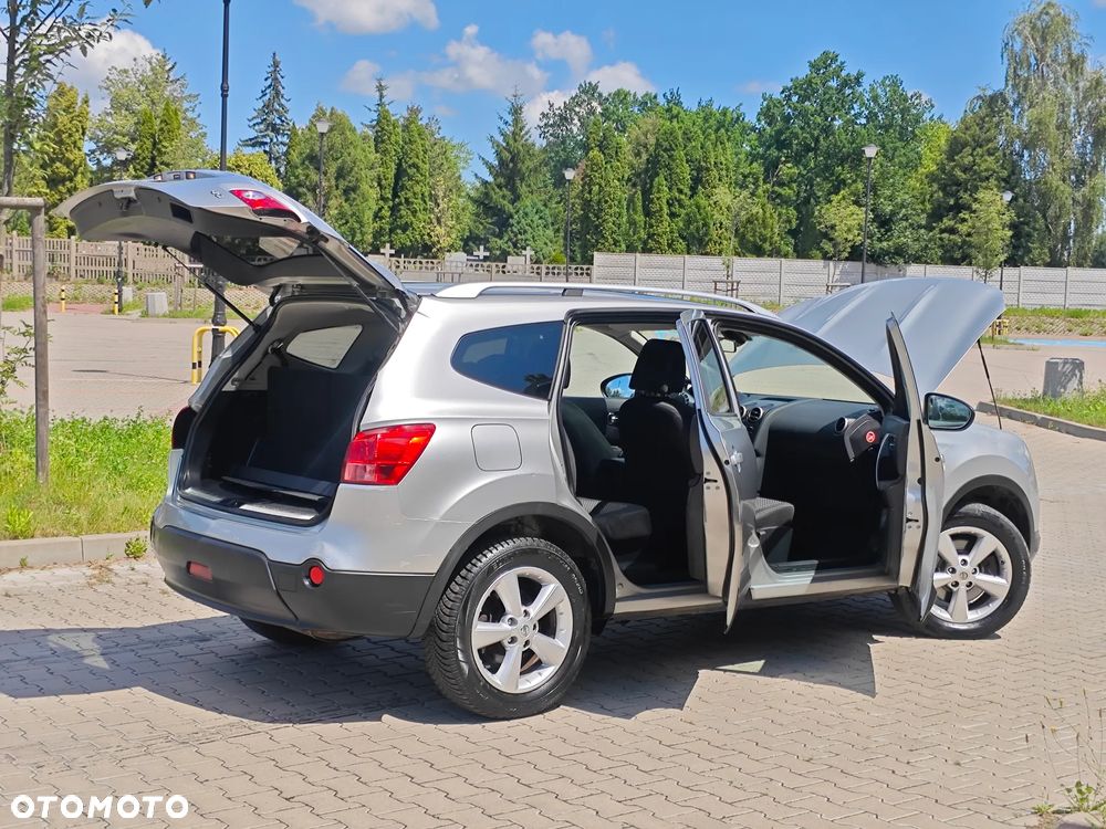 Nissan Qashqai+2 - 11