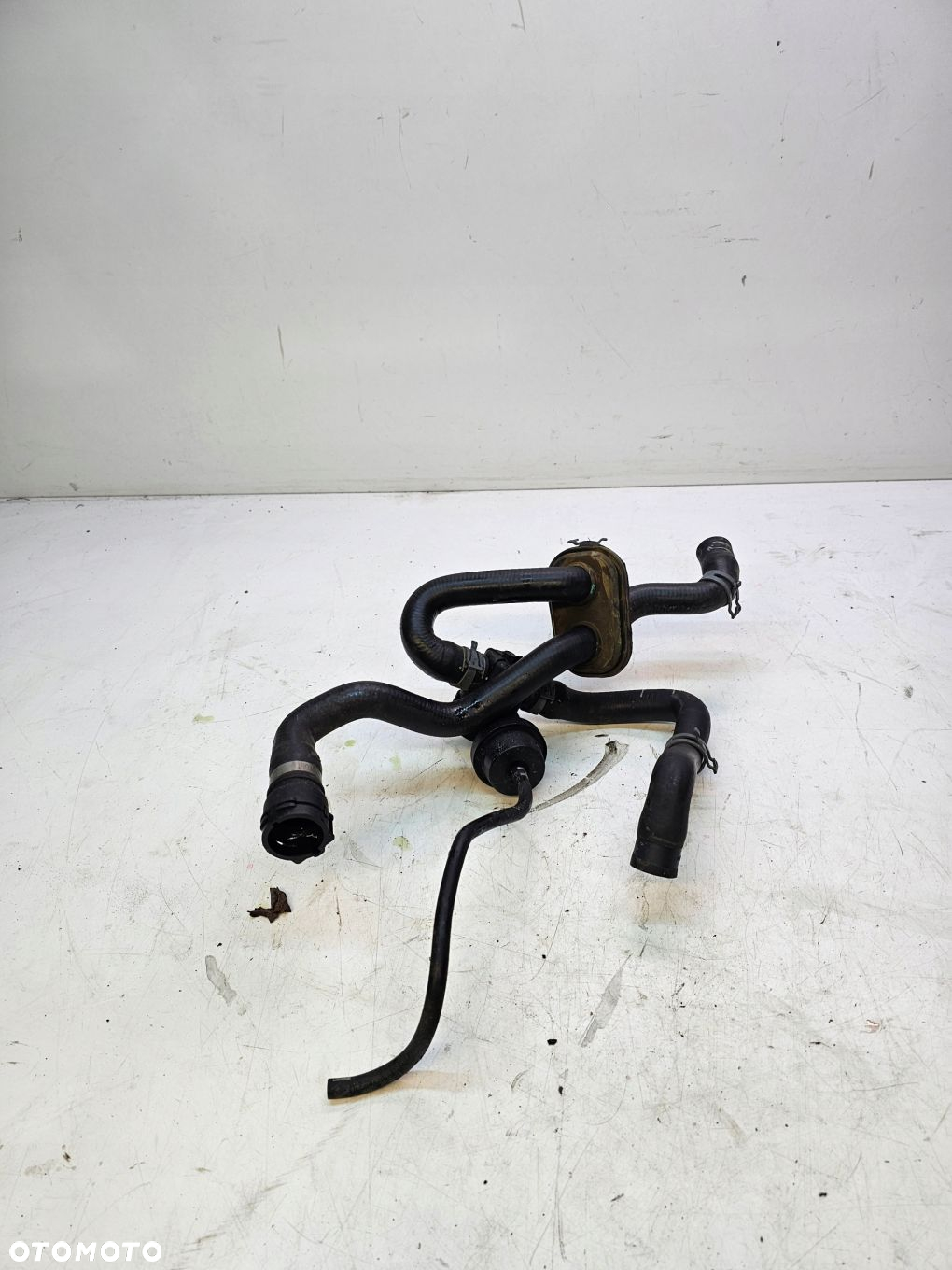 RURA PRZEWÓD WODY AUDI Q5 8R 2.0 TFSI 8R0819350AA 8R0819376H - 2