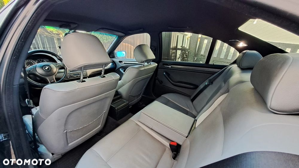 BMW Seria 3 320i - 17