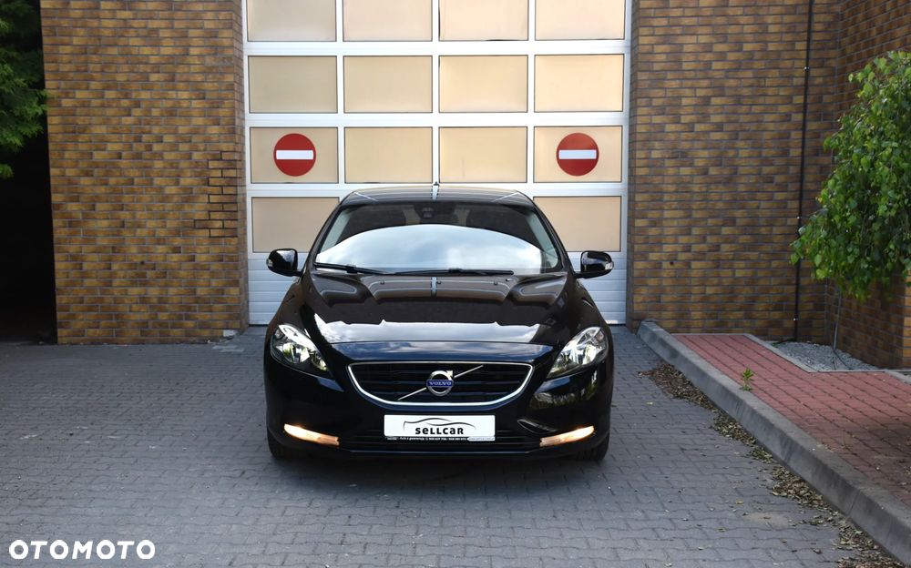 Volvo V40 D3 - 30