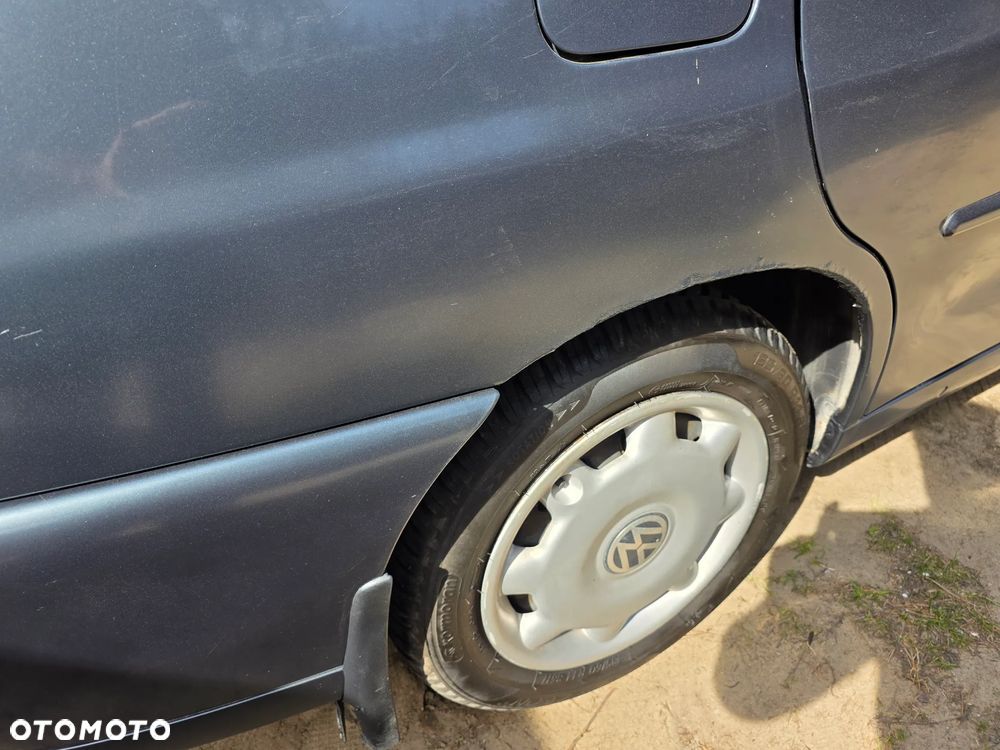 Volkswagen Polo 1.4 Basis - 18