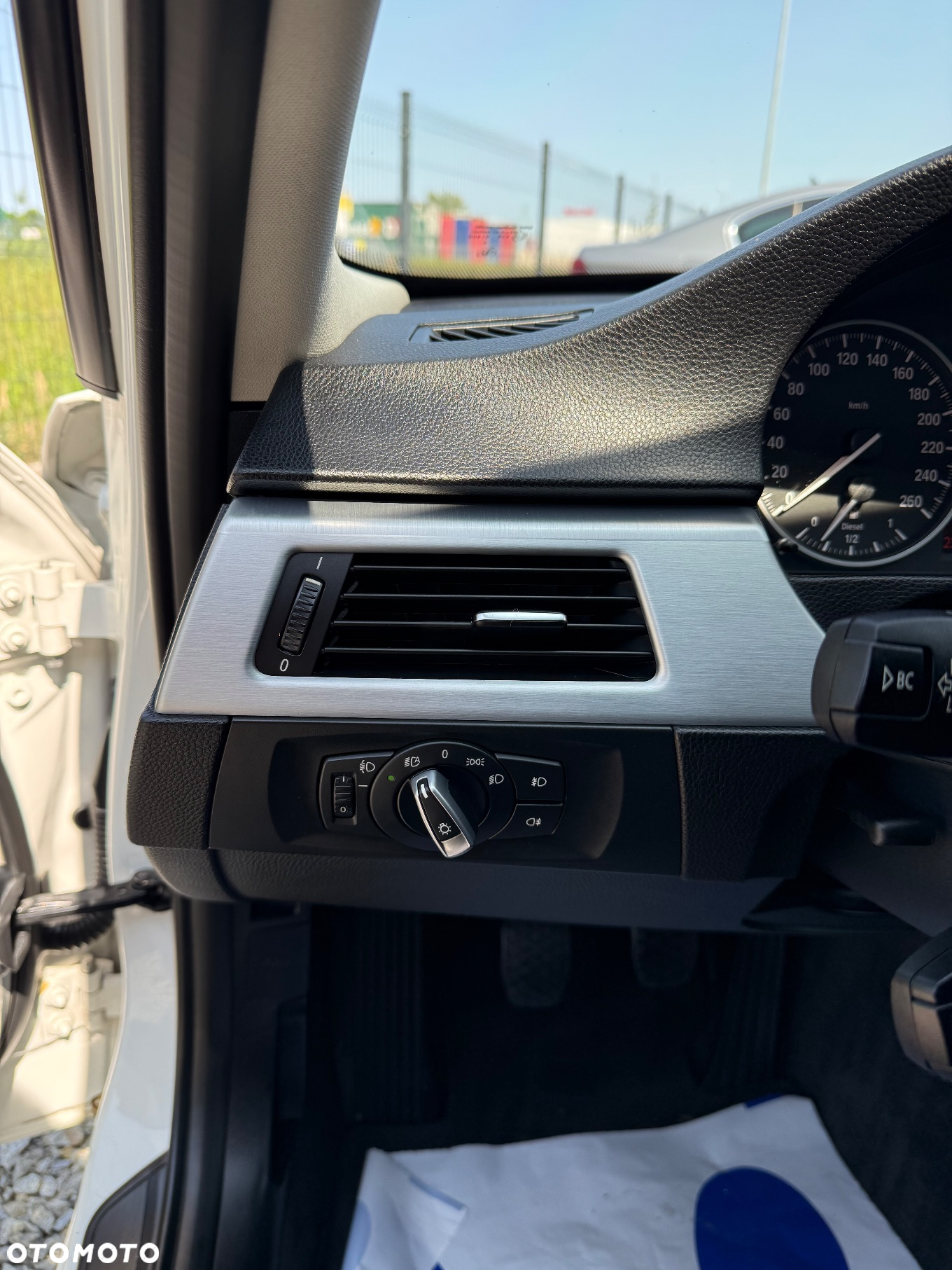 BMW Seria 3 320d - 11