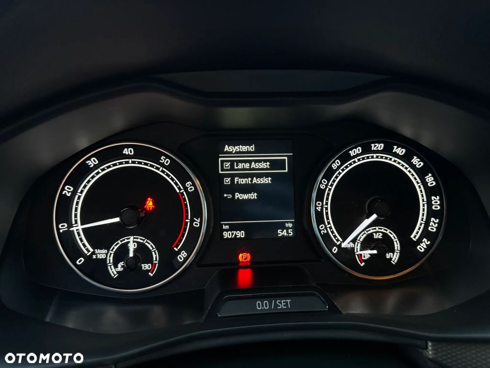 Skoda Scala 1.0 TSI Ambition - 32