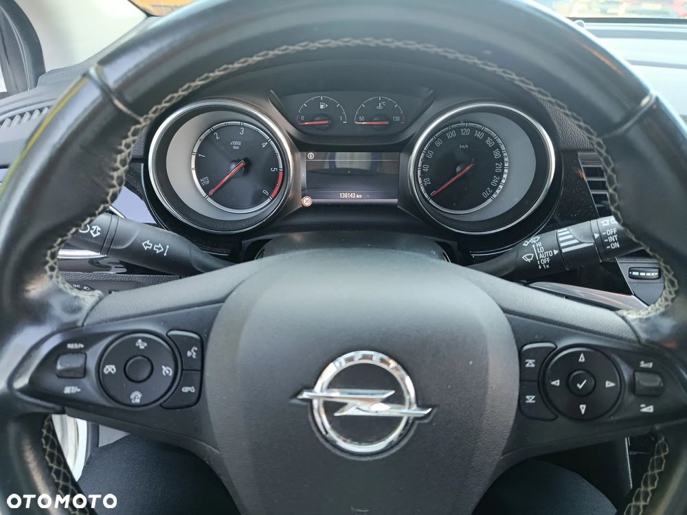 Opel Astra 1.6 CDTI Elite S&S - 9