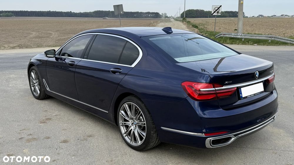 BMW Seria 7 750Li xDrive Edition Exclusive - 3
