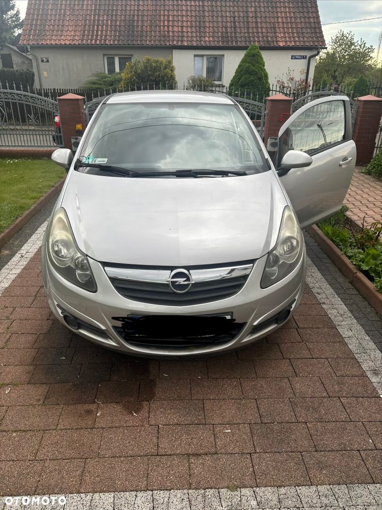 Opel Corsa 1.2 16V Cosmo - 2
