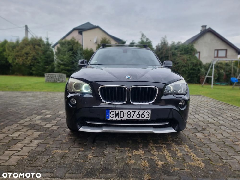 BMW X1 xDrive20d - 8