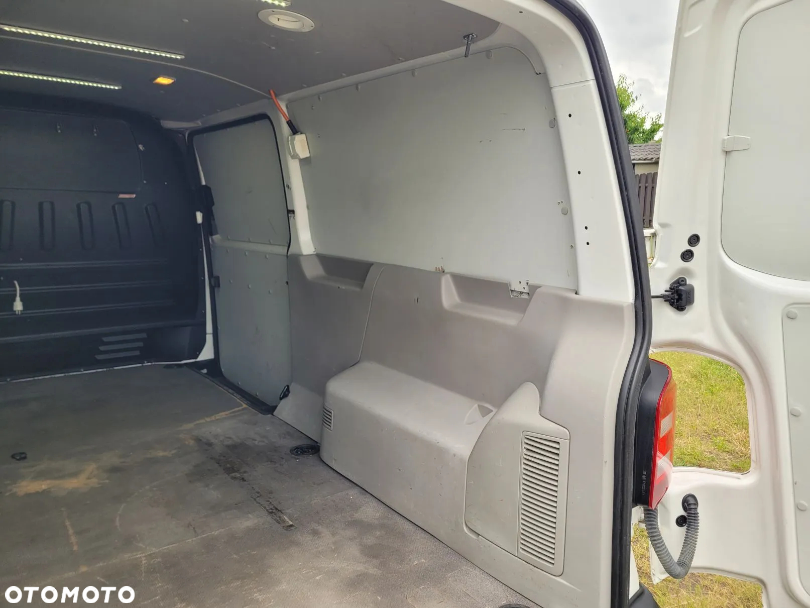 Volkswagen Transporter T6 Długi 150KM 4x4 - 24