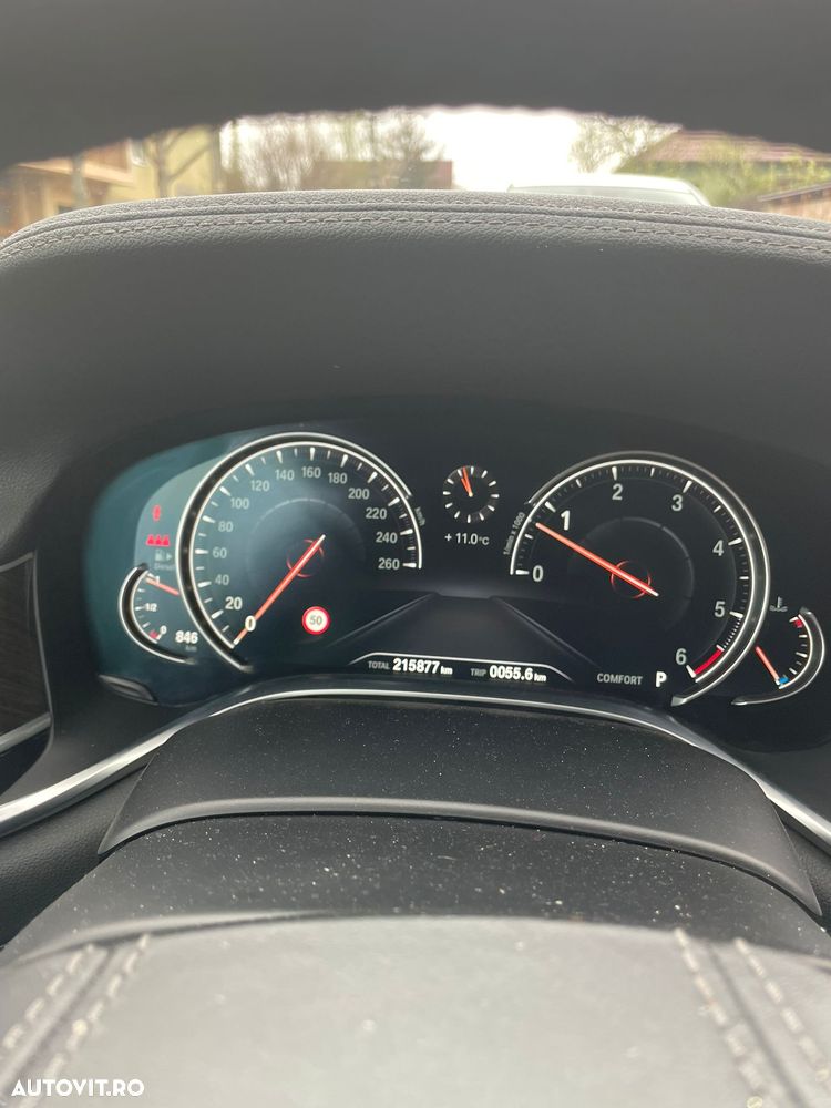 BMW Seria 7 740d xDrive - 7