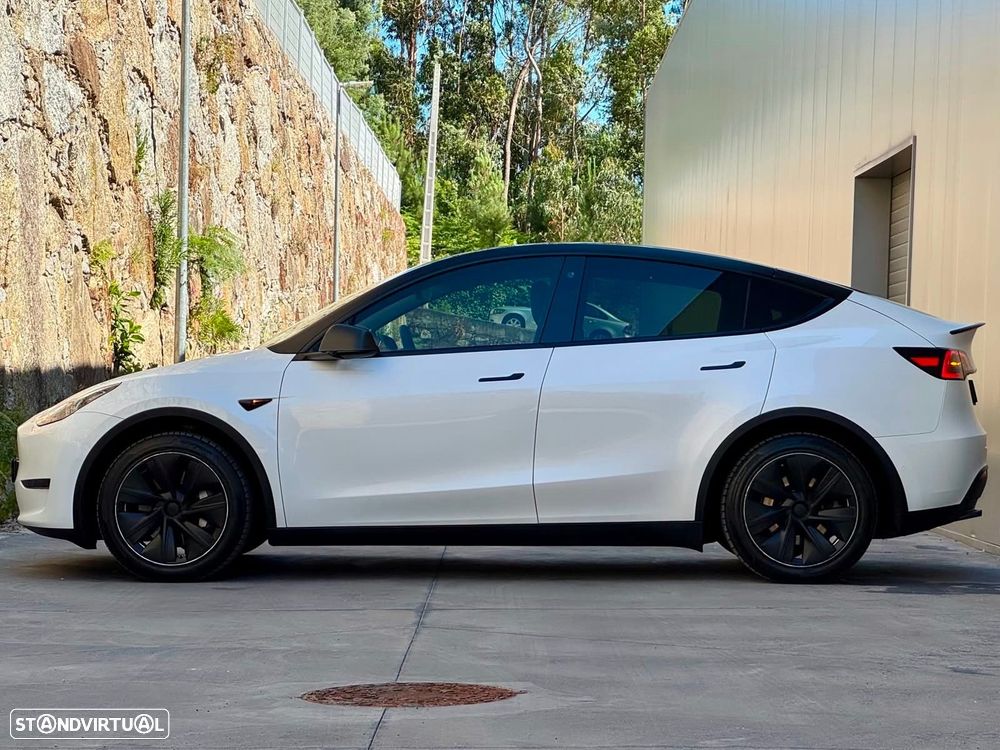 Tesla Model Y Long Range Dual Motor AWD - 20