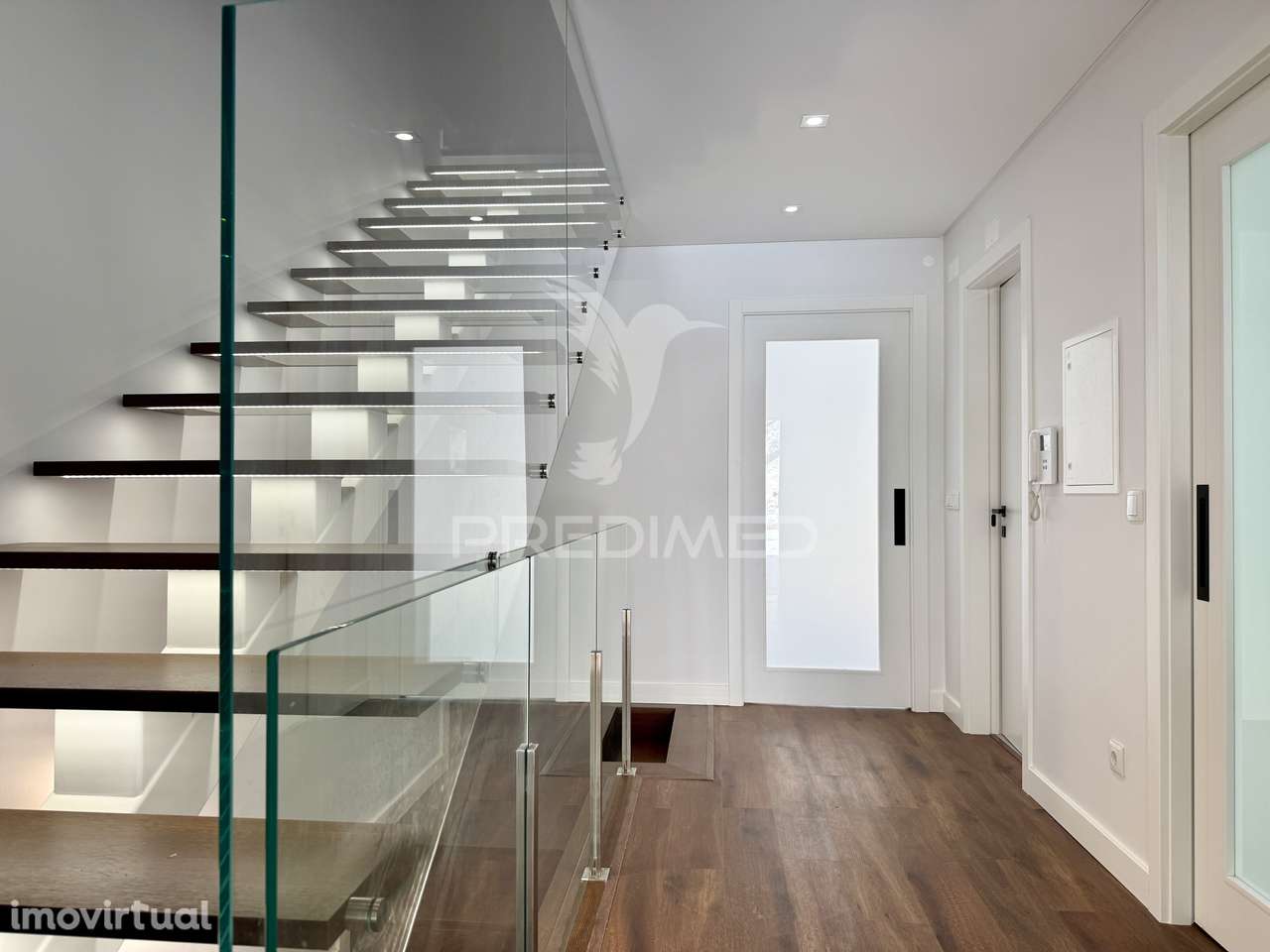 Apartamento T3 - Triplex, condomínio privado no Coração de Leiria - Grande imagem: 2/25