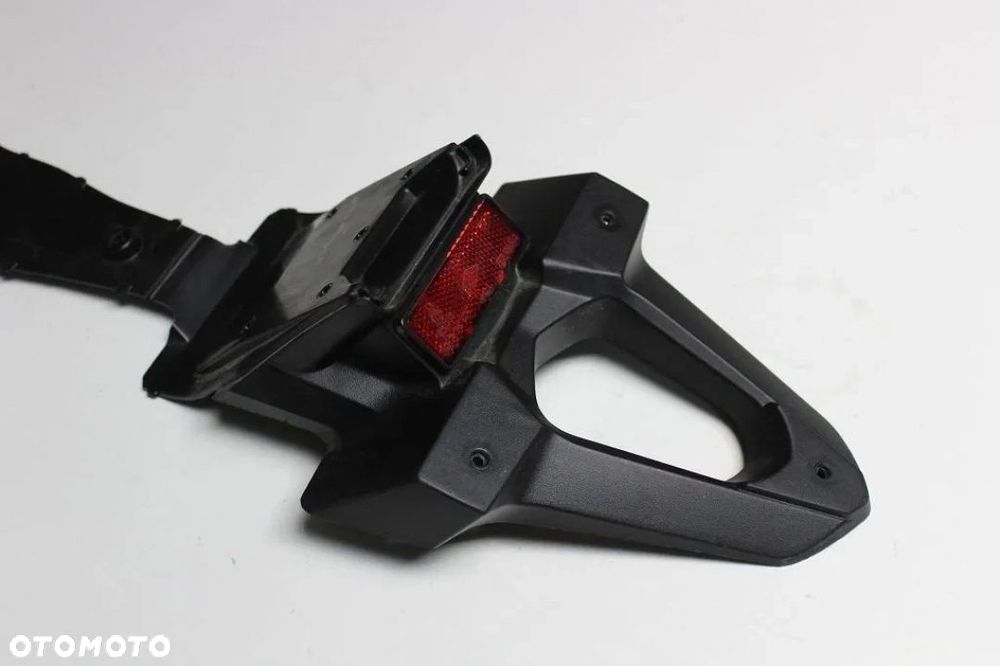 CHLAPACZ UCHWYT TABLICY HONDA CB1000 R - 3